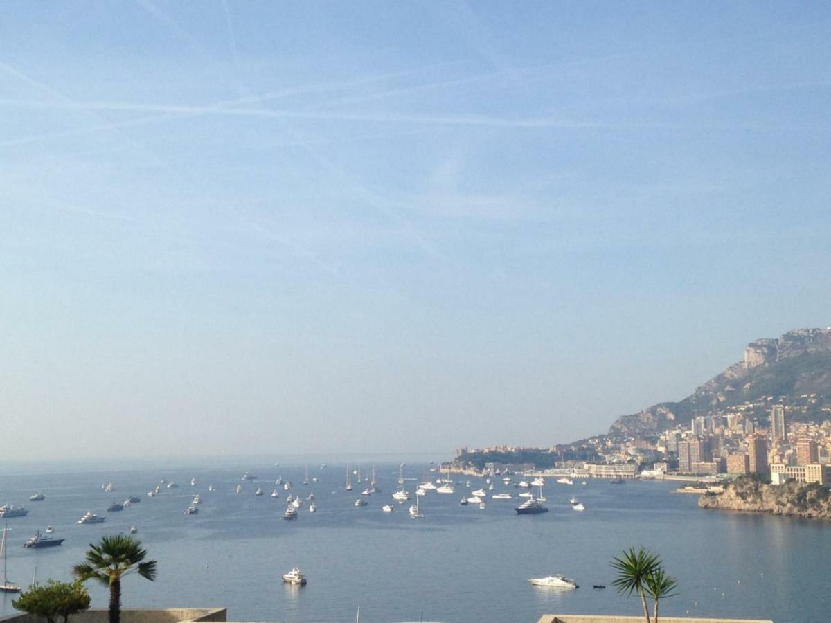 Les Caroubiers Daire Roquebrune-Cap-Martin Dış mekan fotoğraf